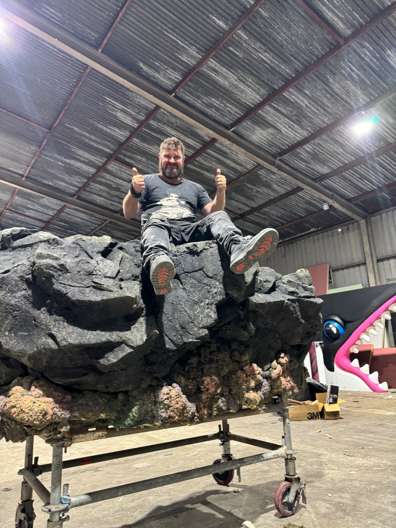 Lava rock sculpt — workshop